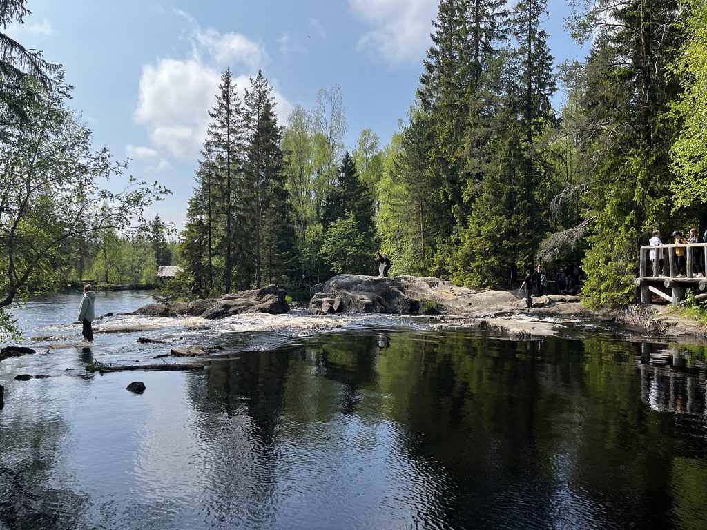 Рускеальские водопады
