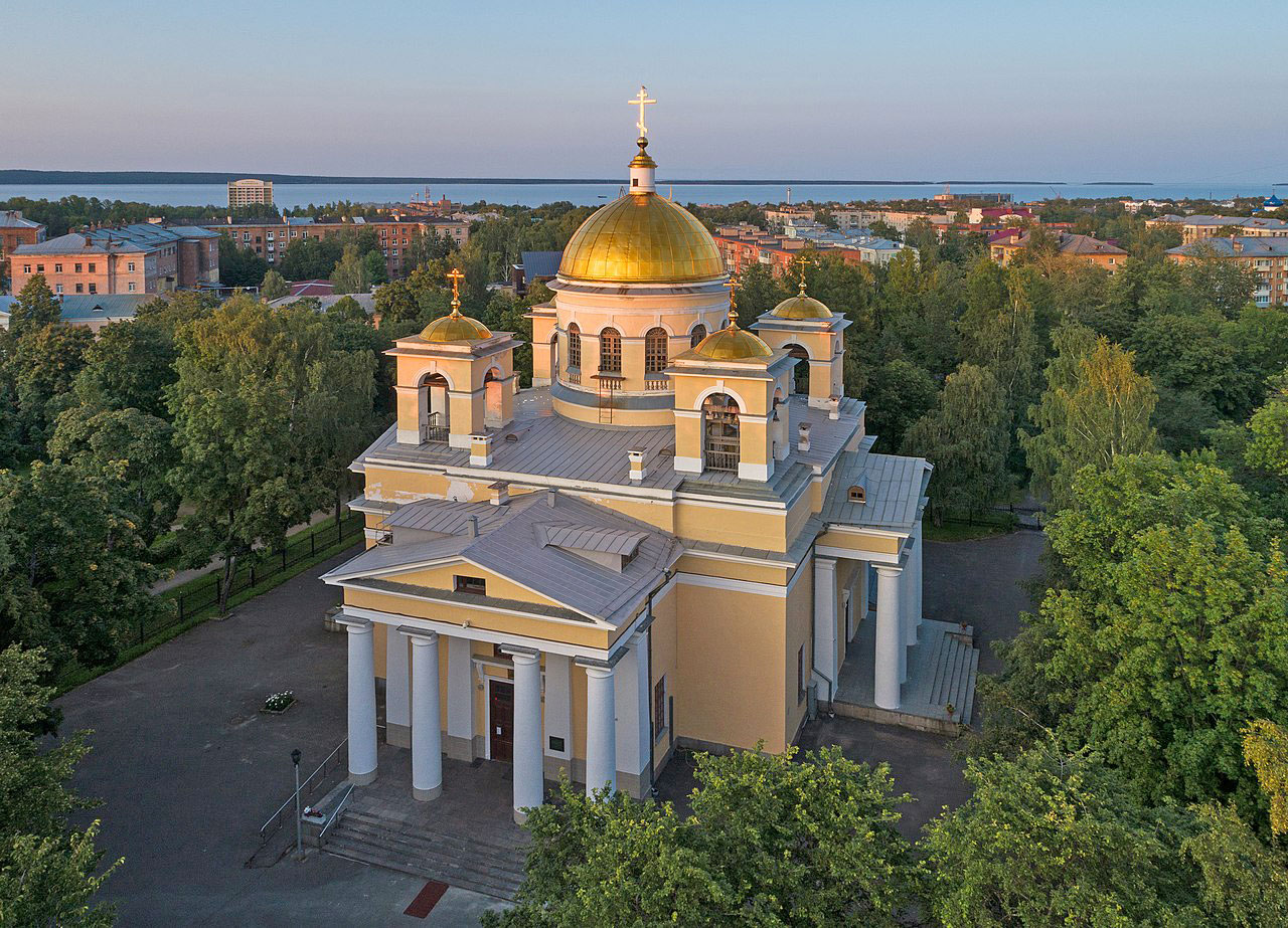 Александро-Невский кафедральный собор в Петрозаводске